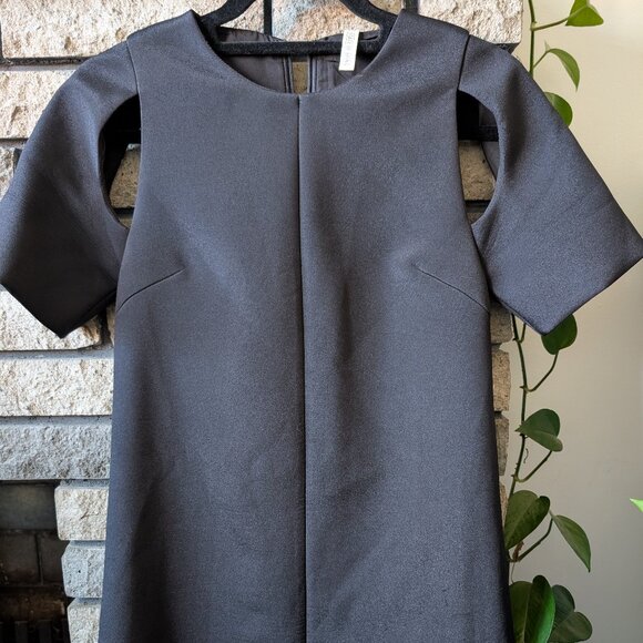 Black cutout mid-length dress - Picture 1 of 3